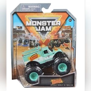 Monster Jam Monster Truck -Ranger Rescue- Everyday Heroes - Series 32